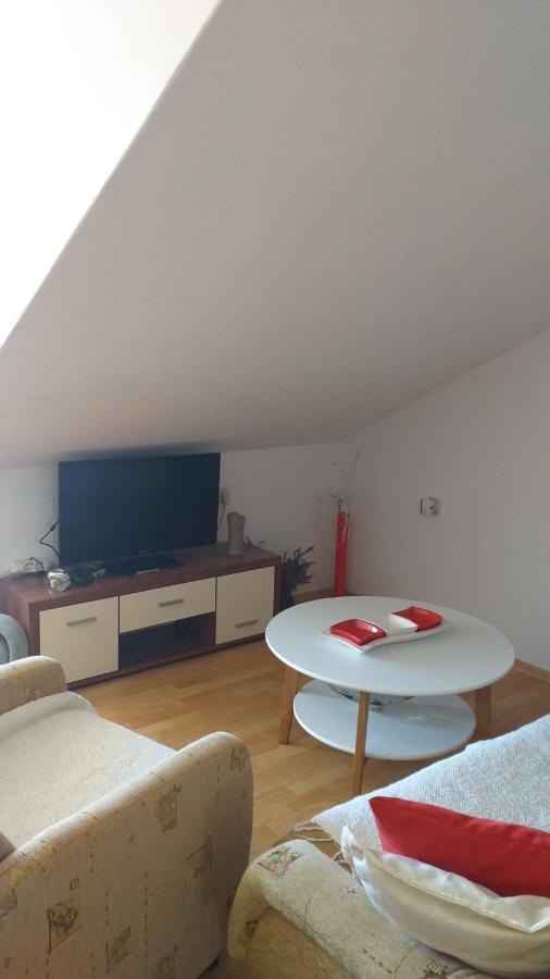 Apartmani "Zuka" コルチュラ エクステリア 写真