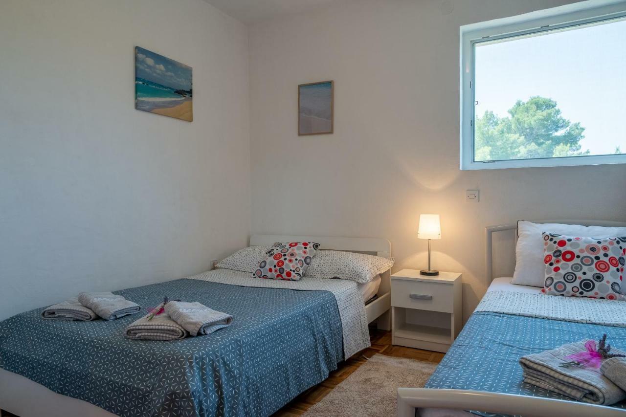 Apartmani "Zuka" コルチュラ エクステリア 写真