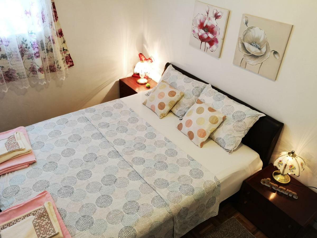 Apartmani "Zuka" コルチュラ エクステリア 写真